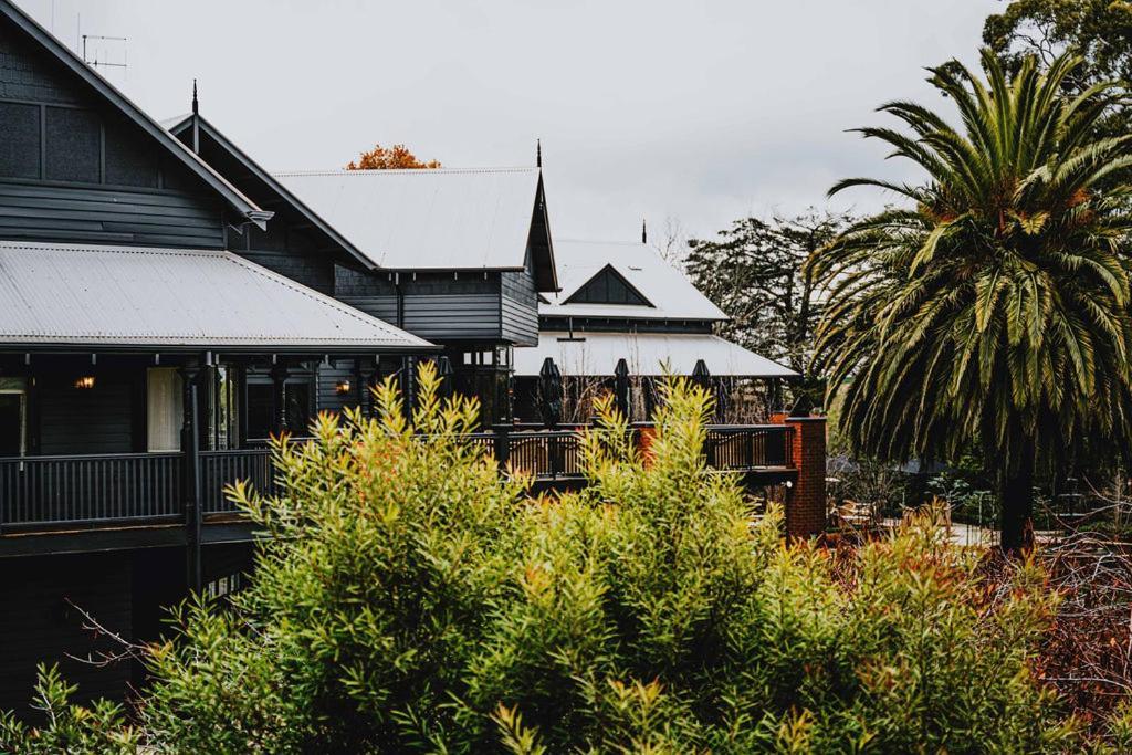 Hotel Bellinzona Daylesford Хепбърн Спрингс Екстериор снимка