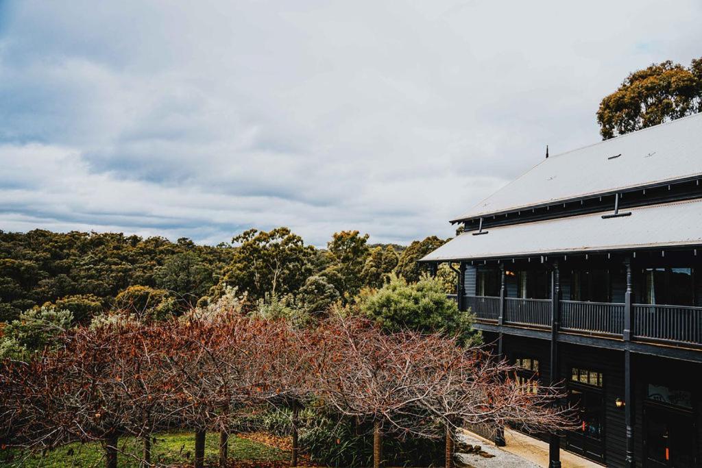 Hotel Bellinzona Daylesford Хепбърн Спрингс Екстериор снимка